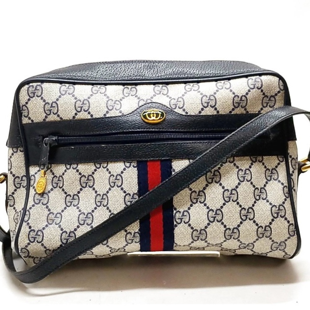 Gucci Shoulder Bag
